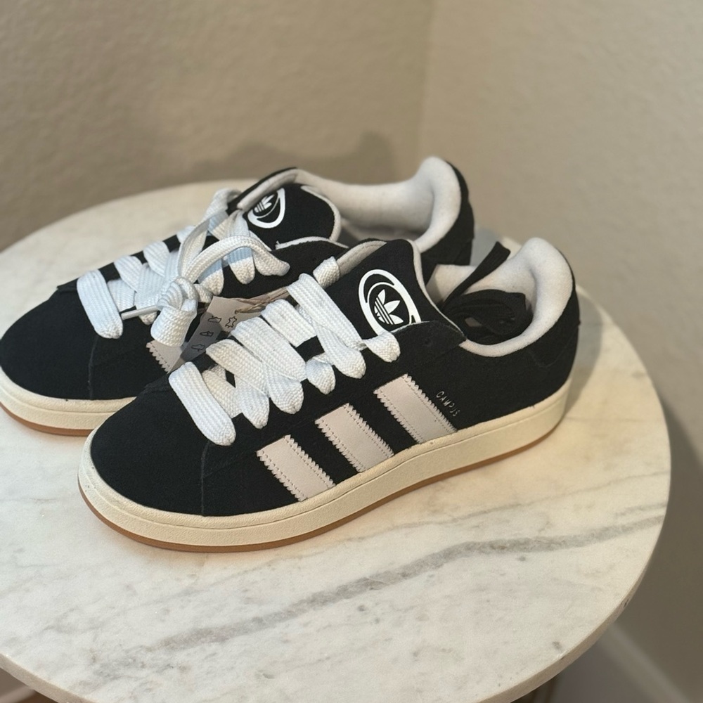 Adidas Black and White Classic Sneakers fits women’s 8.  (***New with tags***)